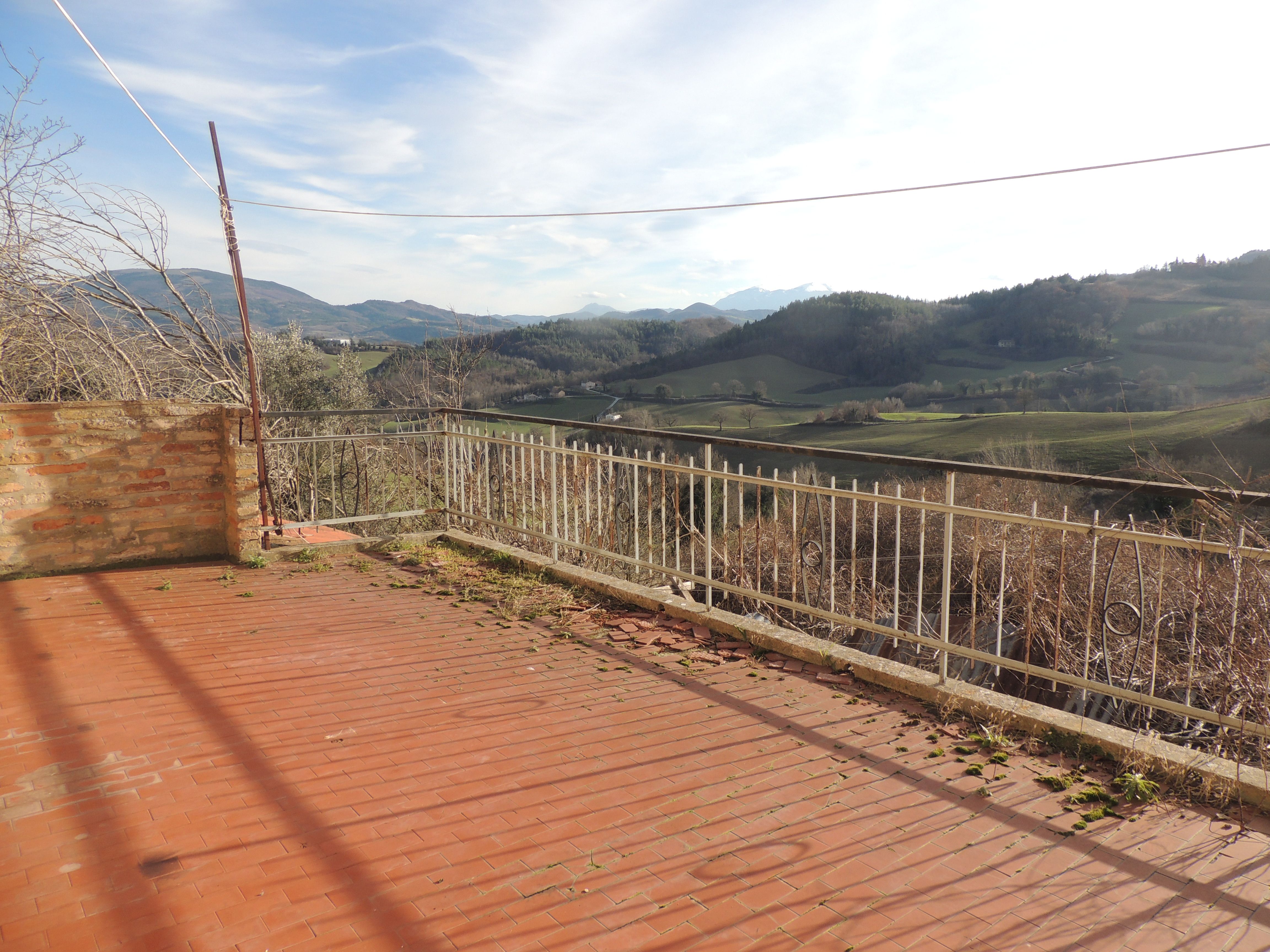 Casa indipendente in campagna - immagine 1