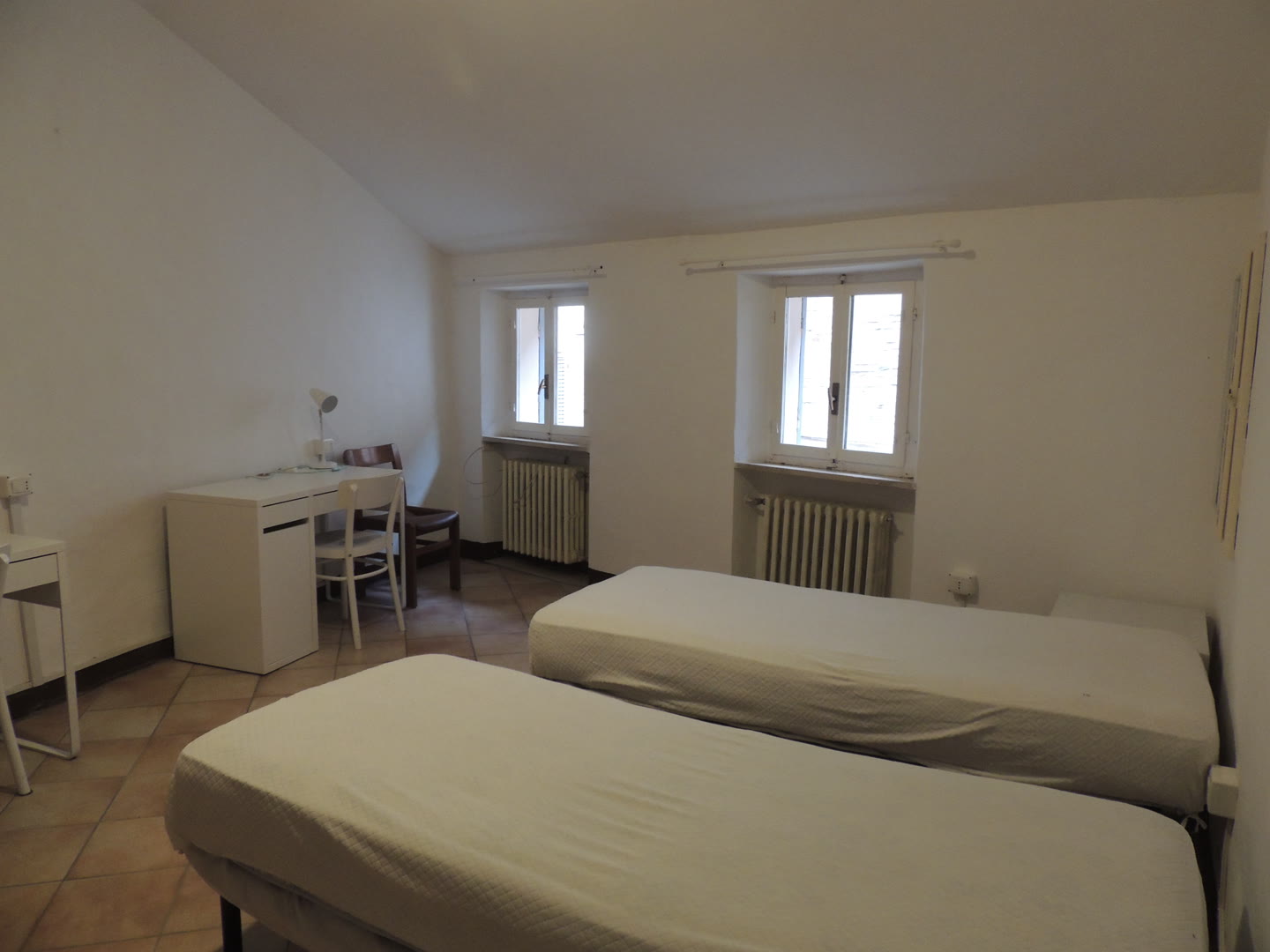 Vendesi in pieno centro storico una proprietà da cielo e terra - immagine 3