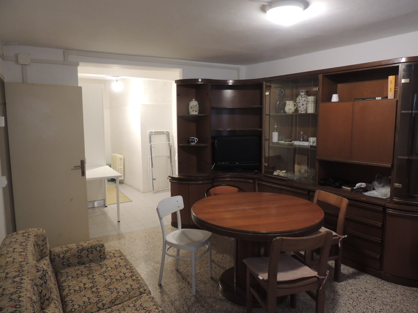 Vendesi in pieno centro storico una proprietà da cielo e terra - immagine 2